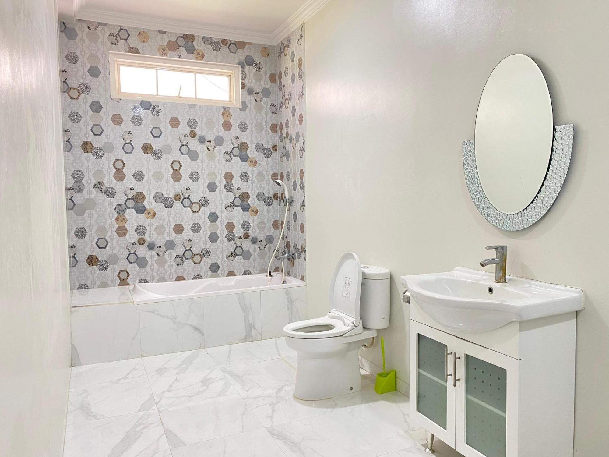 Super Wonderful 5 Bedrooms With Bathroom Villa Marion Tomohon Exterior foto